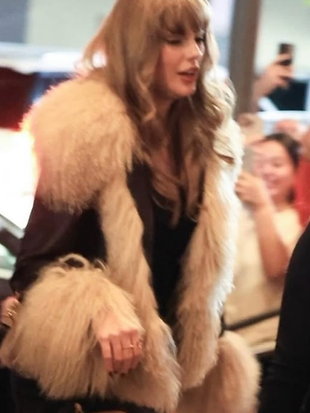 Charlotte Simone Luxury Beige Fur-Trim Women's Coat